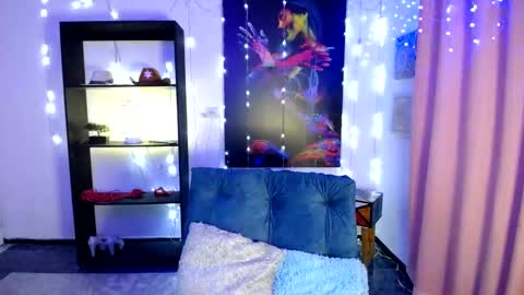 sian online show from January 18, 11:43 am