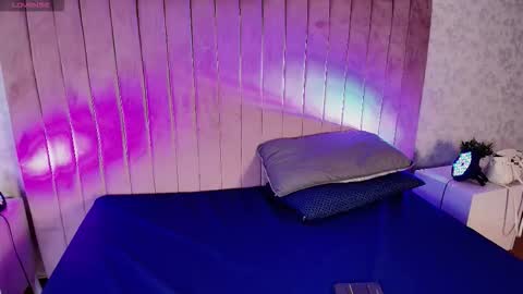 Sienna Desieree online show from December 15, 11:59 am