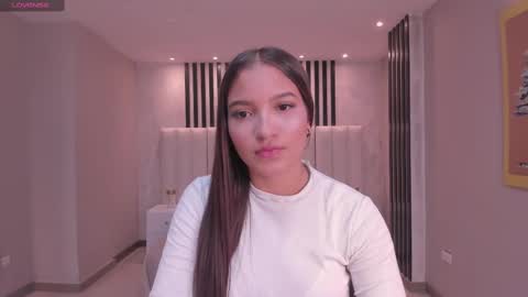 SIENNA PARKER online show from March 8, 3:05 am