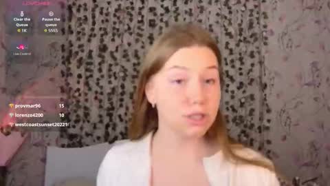 Chloe online show from October 3, 5:56 am