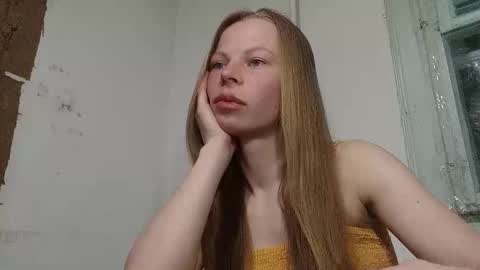 JULIANA online show from March 3, 9:21 pm