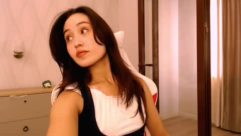 Snapshot of silk_ann chatting on September 13, 5:04 am silk_ann online show from September 13, 5:04 am