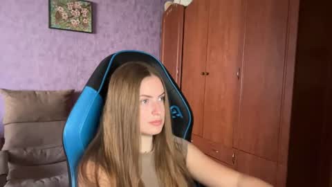 Erica online show from June 24, 10:47 am