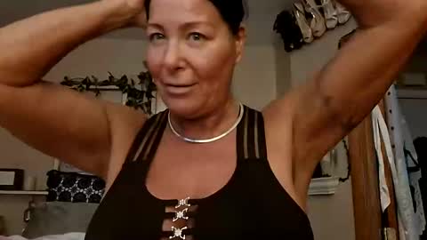 MerryMilfMas online show from February 19, 12:55 pm