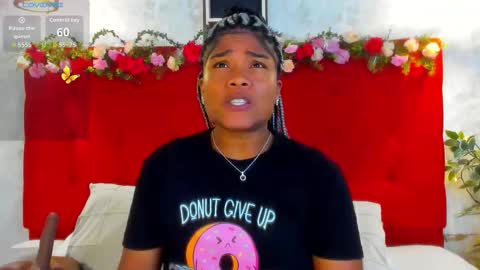 Snapshot of silvannafit chatting on October 18, 12:19 pm Silvana Fit online show from October 18, 12:19 pm