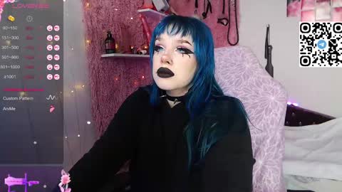 Snapshot of silvia_santorskii chatting on March 4, 7:41 am silvia_santorskii online show from March 4, 7:41 am
