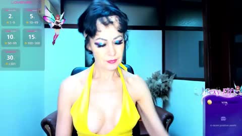 Snapshot of silvia_wallec chatting on February 4, 12:22 pm Silvia Wallec online show from February 4, 12:22 pm