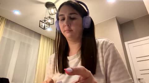Snapshot of simapickford chatting on October 13, 12:41 pm Rose online show from October 13, 12:41 pm