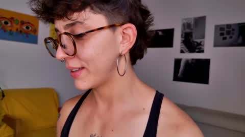 Sim. online show from February 19, 9:47 pm