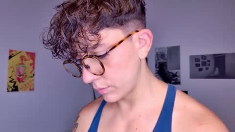 Sim. online show from September 25, 5:11 pm