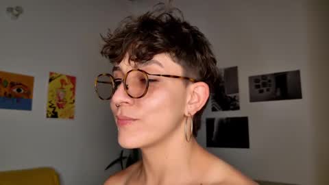 Sim. online show from February 17, 10:05 pm