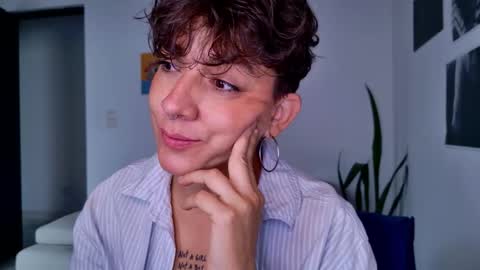 Sim. online show from October 19, 1:13 pm