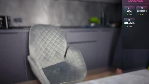 A present for me  online show from October 9, 7:18 pm