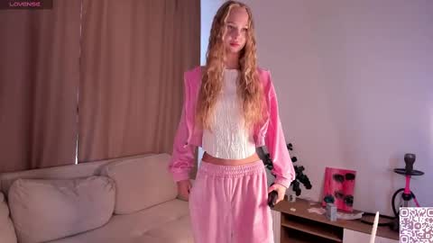 Naomi online show from February 26, 11:32 am