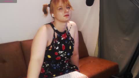 Snapshot of sinchip chatting on October 1, 3:06 pm Sunny online show from October 1, 3:06 pm