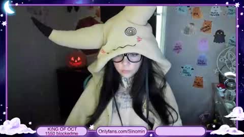 Snapshot of sinominx chatting on October 19, 9:06 pm Sinomin online show from October 19, 9:06 pm