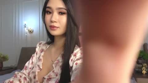 Ellie online show from September 13, 4:15 pm