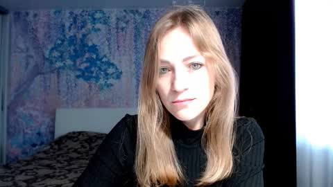 Snapshot of sirenasilk chatting on September 25, 10:03 am sirenasilk online show from September 25, 10:03 am