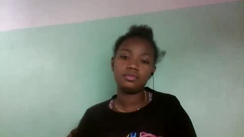 Snapshot of sisih567089 chatting on September 13, 7:44 pm sisih567089 online show from September 13, 7:44 pm