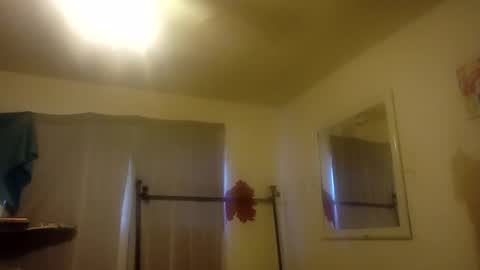 sismarie83 online show from September 16, 10:51 pm