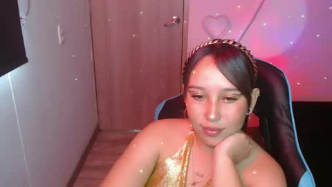 Alice online show from February 23, 6:29 pm