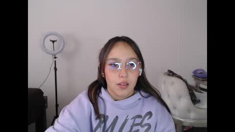 Alice online show from March 9, 3:16 pm