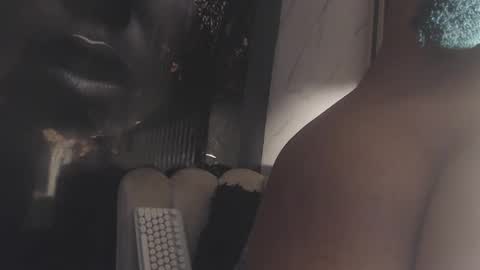 Skarleth villa online show from December 21, 2:27 am