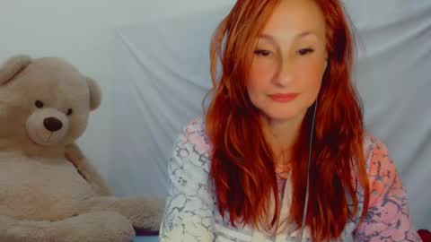 Arlett online show from February 12, 2:03 am