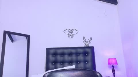 skinny_hottie18 online show from February 28, 2:53 pm