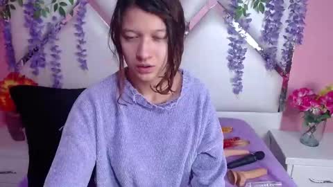  SKINNYHORNY   online show from December 3, 2:23 am