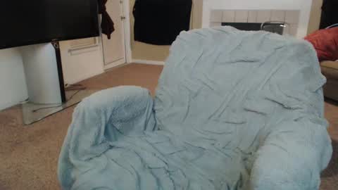 SKYLE   online show from October 1, 4:39 am