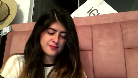 Skyler online show from February 9, 3:31 am