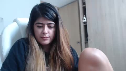 Snapshot of skyler1195 chatting on January 24, 5:53 pm Skyler online show from January 24, 5:53 pm