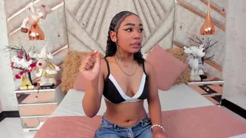 skylerbloom online show from December 18, 3:00 am