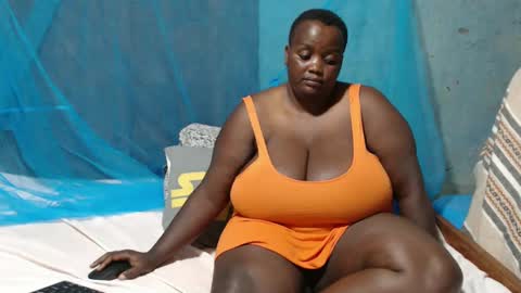 Snapshot of skylla07 chatting on January 29, 3:47 pm sheliah online show from January 29, 3:47 pm