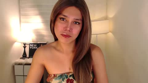 Snapshot of skyllerkent chatting on February 6, 2:33 am Sky online show from February 6, 2:33 am