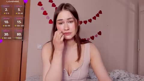 Snapshot of sleeeepy_af chatting on March 6, 9:47 am Alice online show from March 6, 9:47 am