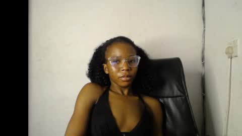 Crystal online show from May 1, 11:08 pm