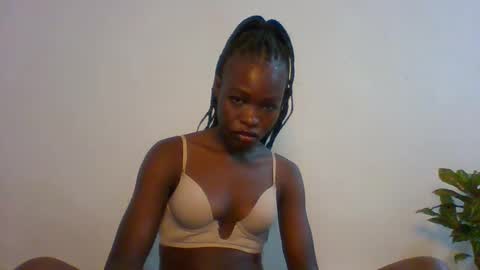 slimdiva online show from November 1, 2:37 am