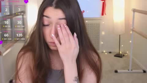 Emilia online show from January 17, 12:23 pm