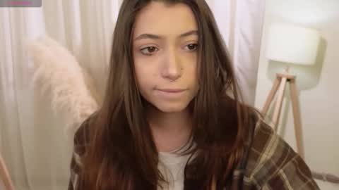 Emilia online show from November 28, 12:08 pm