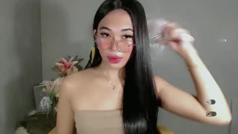 Snapshot of slutty_shanin chatting on January 14, 12:54 am SHANIN online show from January 14, 12:54 am