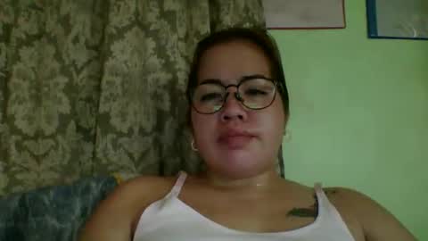 Lovewella online show from May 14, 2:50 am