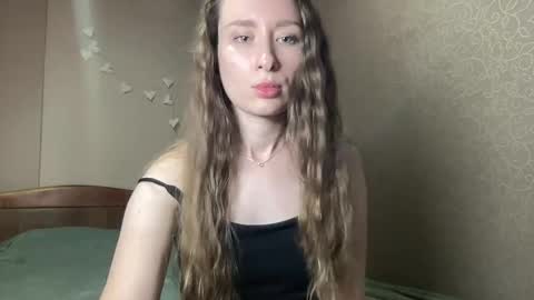 Snapshot of smilequeen_ chatting on October 4, 6:12 pm smilequeen_ online show from October 4, 6:12 pm