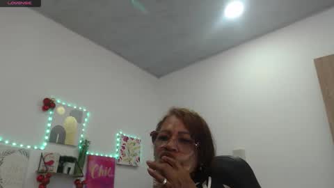 Smileth online show from December 22, 6:22 pm