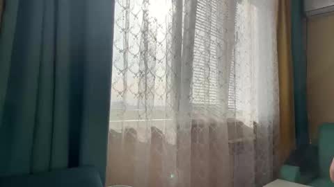 Snapshot of smiling_riddle chatting on October 5, 10:53 am smiling_riddle online show from October 5, 10:53 am