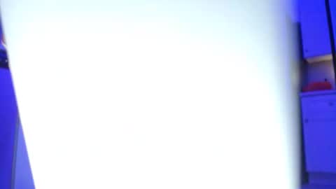 sneakyalicek online show from October 9, 2:05 am