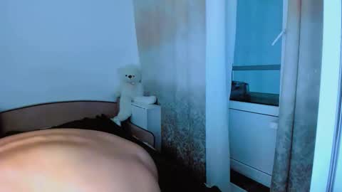 Snapshot of snezanablond chatting on October 13, 2:03 am Sneja online show from October 13, 2:03 am
