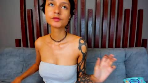 snner_velvet online show from May 9, 11:29 pm