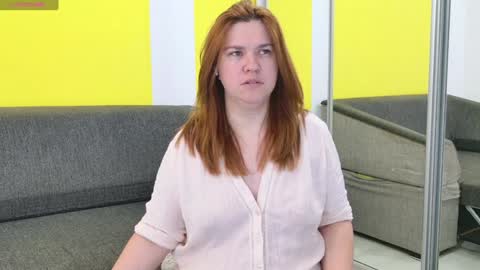 snowflakec online show from January 18, 8:51 pm